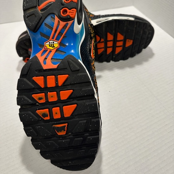 Nike Air Max Plus BRIXTON Graffiti Men's Limited Edition Runners Sneakers Jogger - Picture 2 of 6